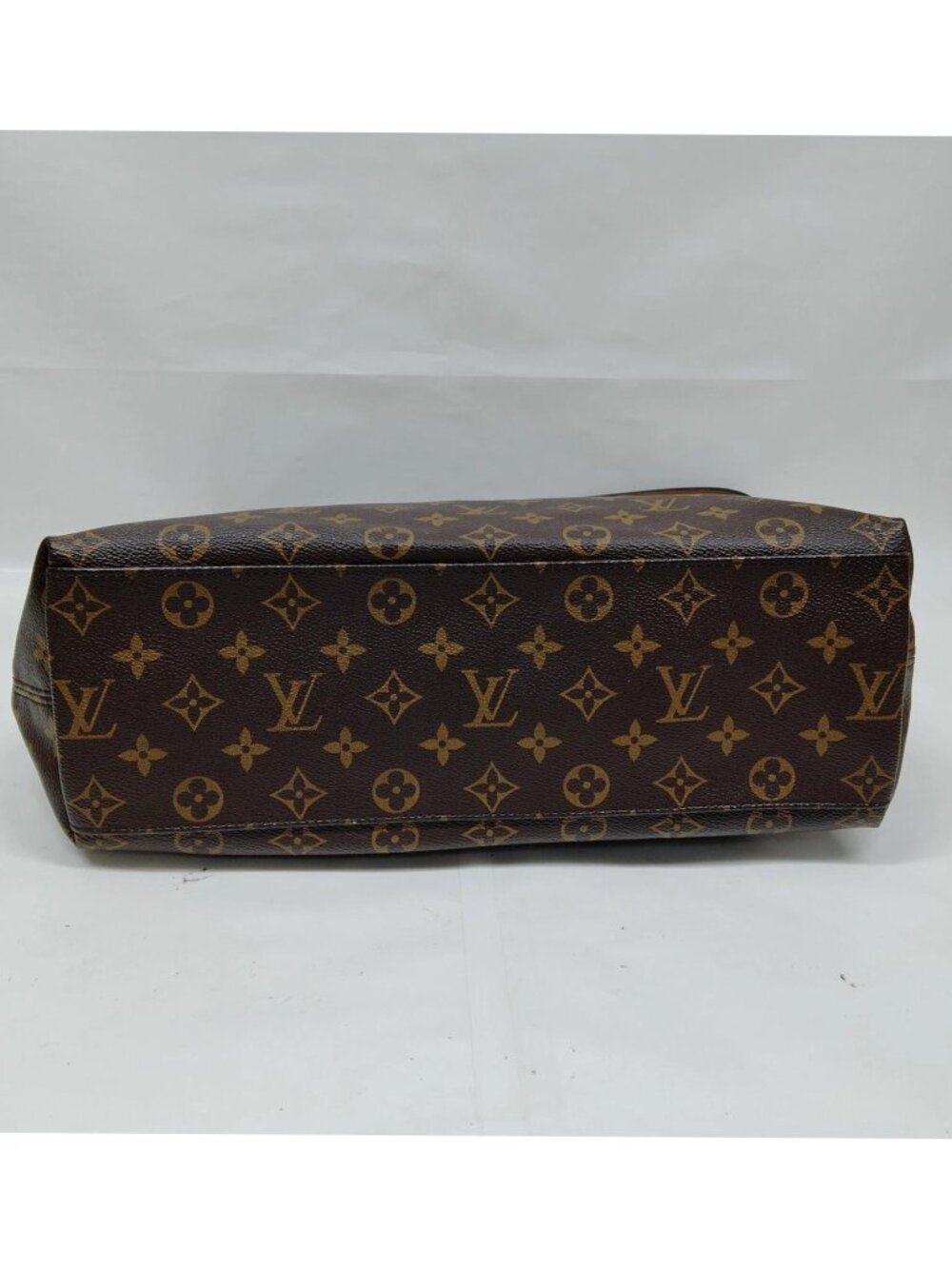 Authentic Louis Vuitton Tuileries Hobo Monogram Canvas Shoulder Bag - Picture 7 of 16